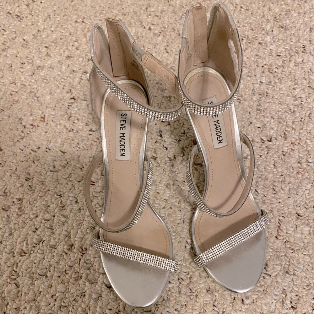 Silver Steve Madden Sandal